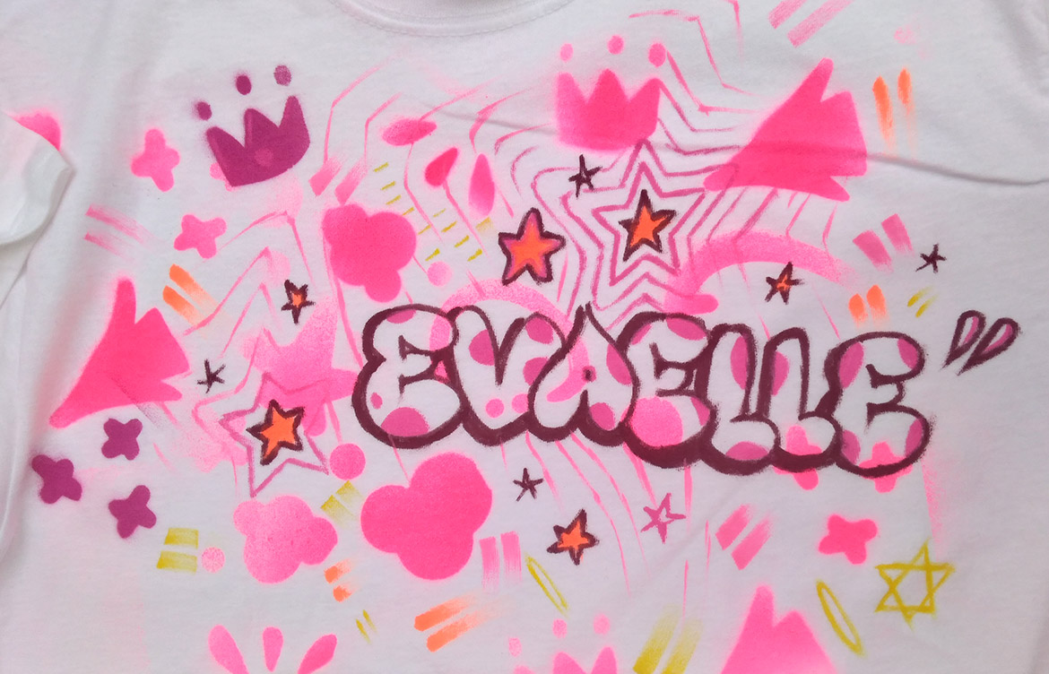 Customisation de tee shirts prénom Evaelle graffiti pour une bar mitzvah