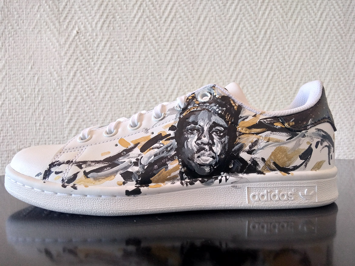 Custom de baskets Sneakers Adidas: Portrait de Notorious BIG en peinture par Enkage
